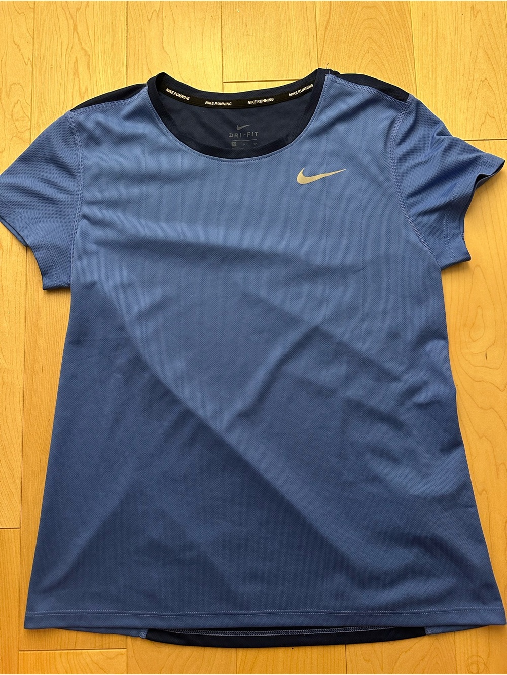 Nike Dri-FIT Blue Short-Sleeve Running Top Shirt Mesh Fitness Gorpcore